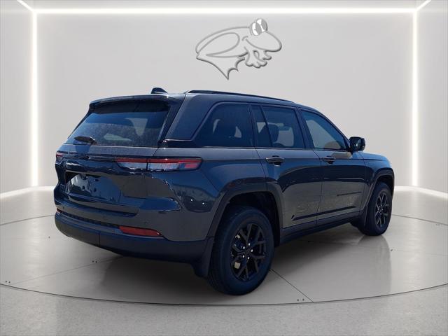 2026 Jeep Grand Cherokee GRAND CHEROKEE LAREDO ALTITUDE 4X4