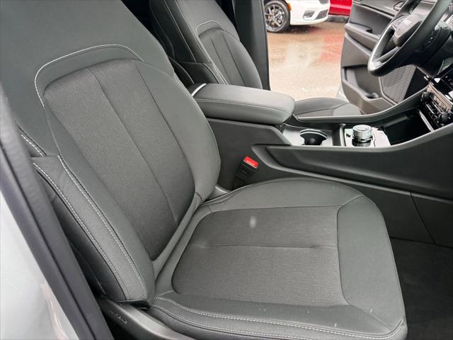 2026 Jeep Grand Cherokee Altitude 4x4