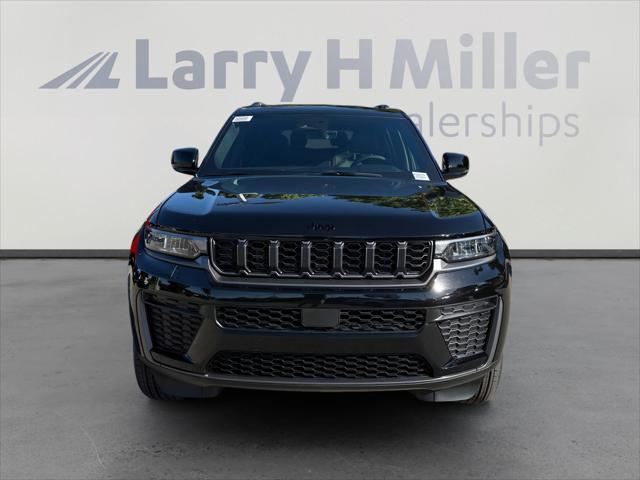 2026 Jeep Grand Cherokee Altitude 4x4