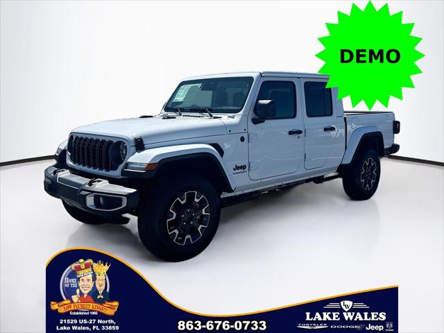 2026 Jeep Gladiator GLADIATOR SAHARA 4X4
