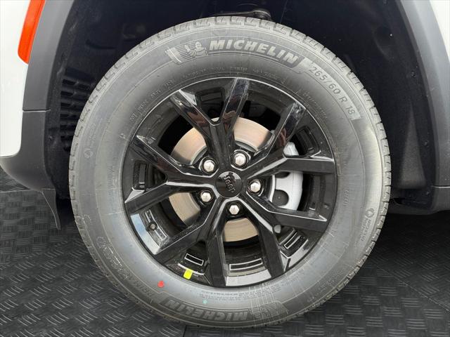 2026 Jeep Grand Cherokee Altitude 4x4