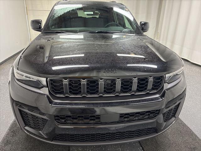 2026 Jeep Grand Cherokee L GRAND CHEROKEE L LAREDO ALTITUDE 4X4