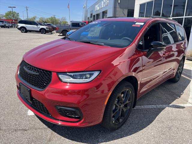 2026 Chrysler Pacifica PACIFICA LIMITED AWD
