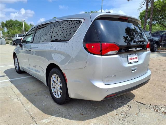 2026 Chrysler Voyager VOYAGER LX