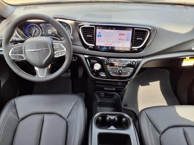 2026 Chrysler Voyager VOYAGER LX