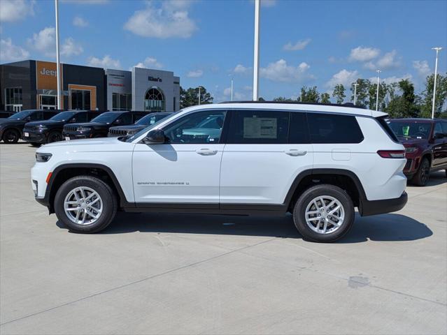 2026 Jeep Grand Cherokee Laredo 4x2