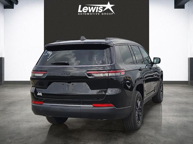 2026 Jeep Grand Cherokee Altitude 4x4