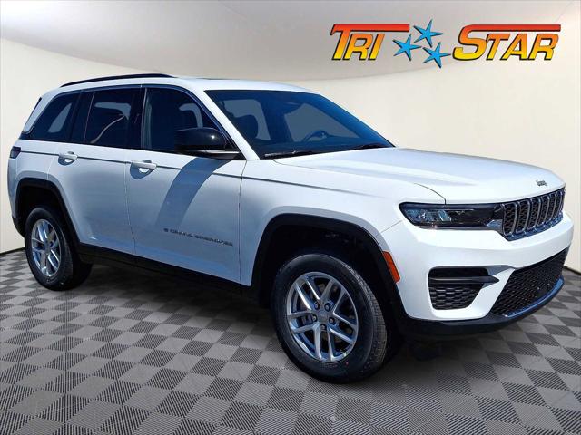 2026 Jeep Grand Cherokee GRAND CHEROKEE LAREDO X 4X4
