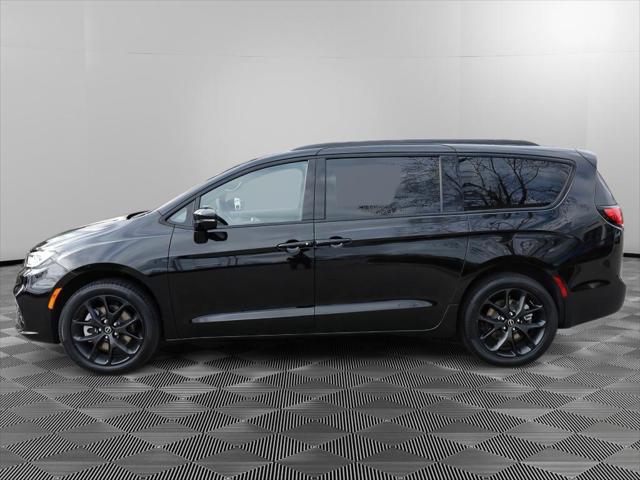 2026 Chrysler Pacifica PACIFICA LIMITED AWD