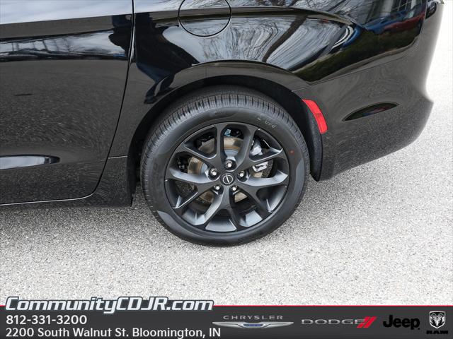 2026 Chrysler Pacifica PACIFICA LIMITED AWD