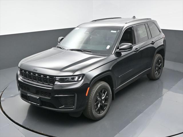 2026 Jeep Grand Cherokee Altitude 4x4
