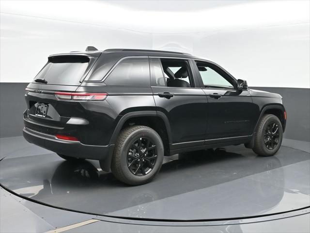 2026 Jeep Grand Cherokee Altitude 4x4