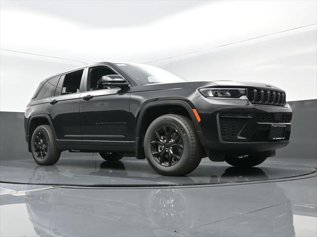 2026 Jeep Grand Cherokee Altitude 4x4