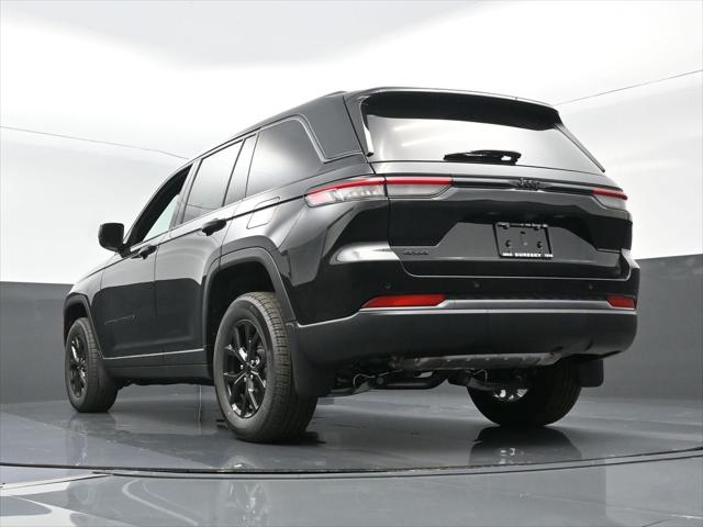 2026 Jeep Grand Cherokee Altitude 4x4