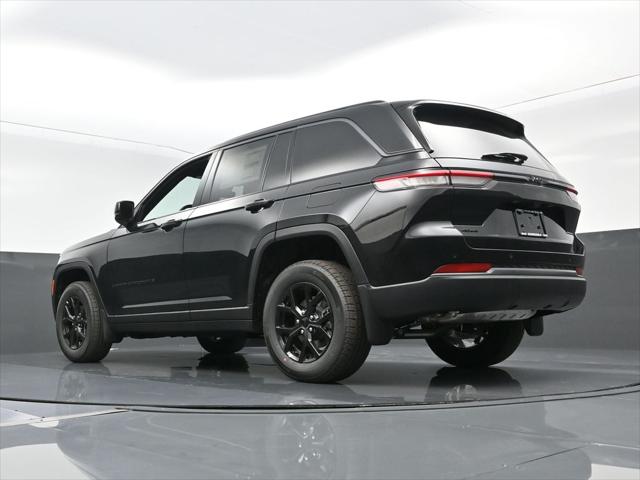 2026 Jeep Grand Cherokee Altitude 4x4