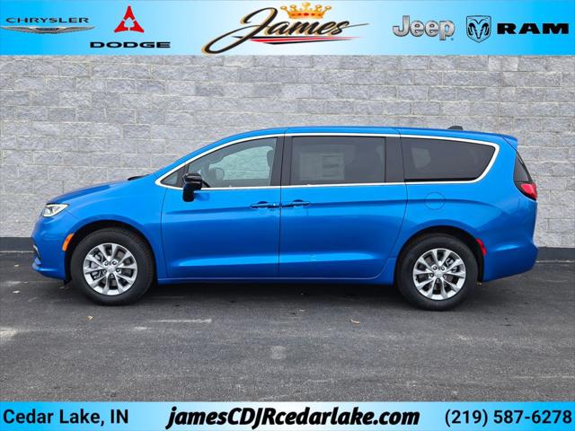 2026 Chrysler Pacifica PACIFICA SELECT AWD