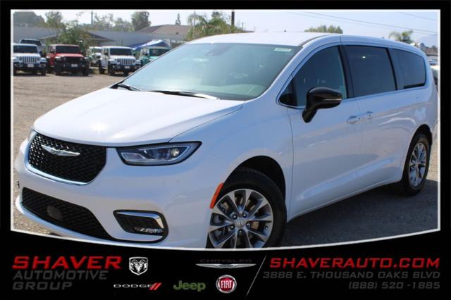 2026 Chrysler Pacifica PACIFICA SELECT AWD