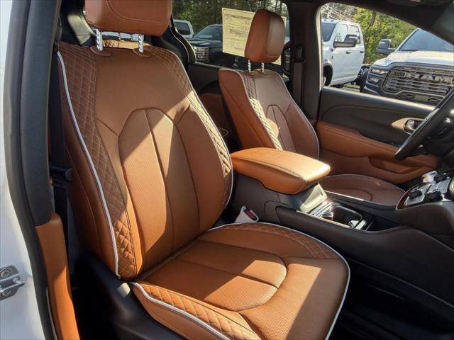 2026 Chrysler Pacifica Pinnacle