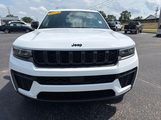 2026 Jeep Grand Cherokee L GRAND CHEROKEE L LAREDO ALTITUDE 4X4 2026 Jeep Grand Cherokee L GRAND CHEROKEE L LAREDO ALTITUDE 4X4