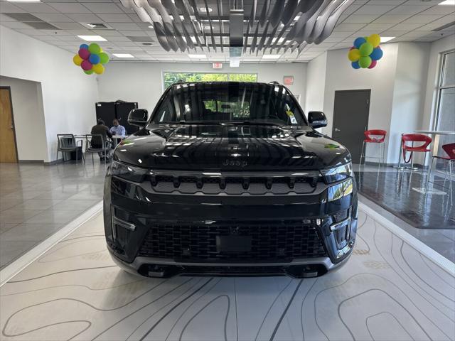 2026 Wagoneer Grand Wagoneer GRAND WAGONEER UPLAND 4X4