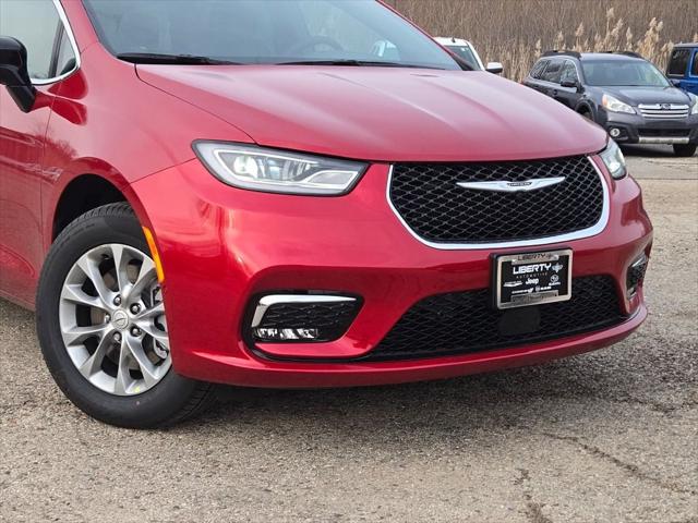 2026 Chrysler Pacifica PACIFICA SELECT AWD