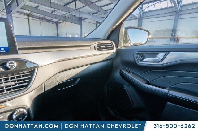 2021 Ford Escape Titanium