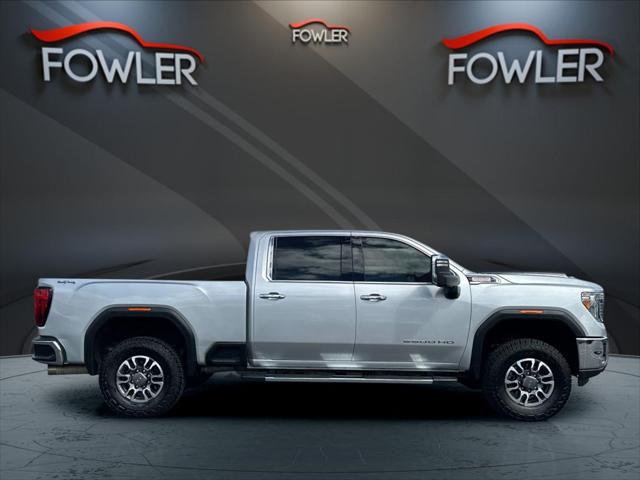 2022 GMC Sierra 2500HD 4WD Crew Cab Standard Bed SLT