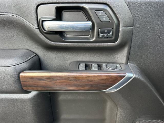 2022 GMC Sierra 2500HD 4WD Crew Cab Standard Bed SLT