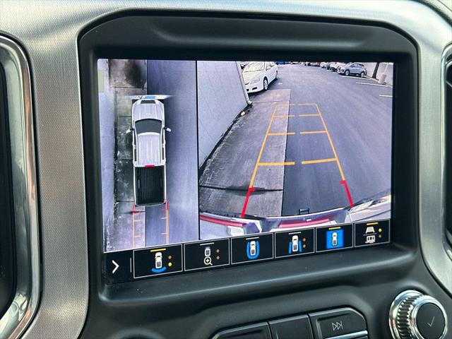 2022 GMC Sierra 2500HD 4WD Crew Cab Standard Bed SLT