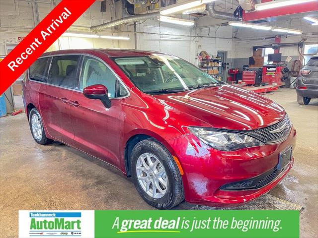 2023 Chrysler Voyager LX