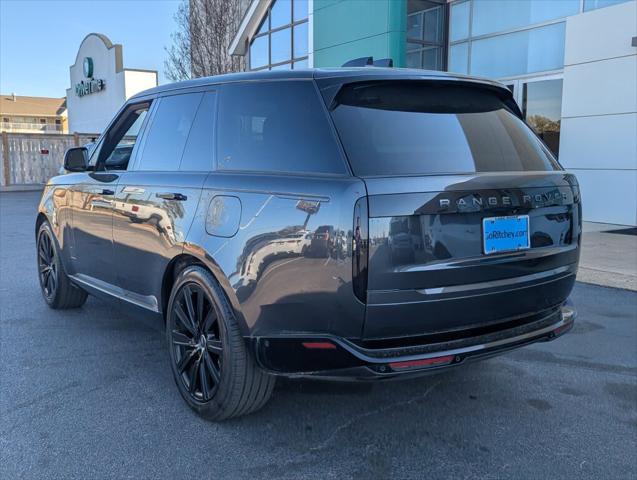 2025 Land Rover Range Rover P550e SE