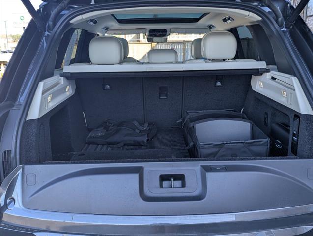 2025 Land Rover Range Rover P550e SE