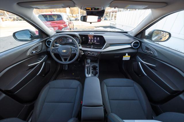 2026 Chevrolet Trax FWD LS