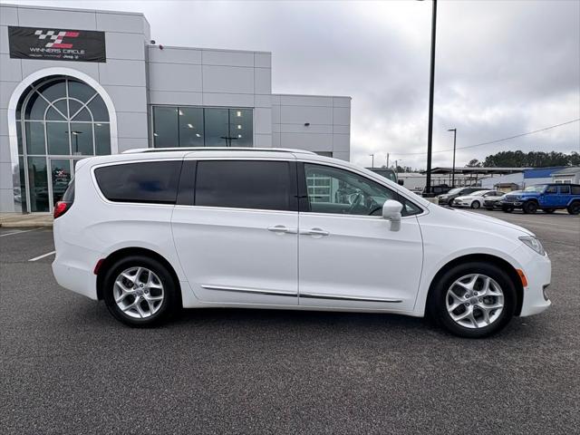 2018 Chrysler Pacifica Touring L 2018 Chrysler Pacifica Touring L