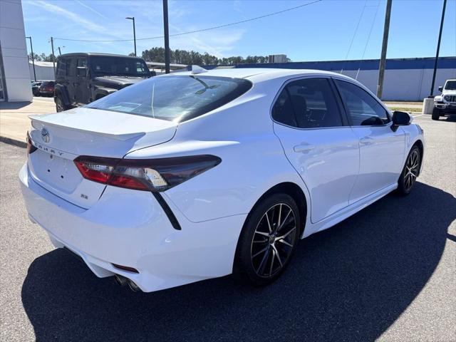 2022 Toyota Camry SE