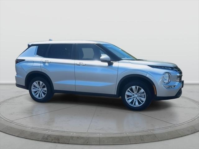 2026 Mitsubishi Outlander ES 1.5T S-AWC