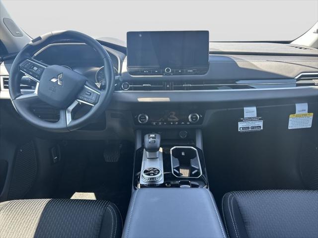 2026 Mitsubishi Outlander ES 1.5T S-AWC
