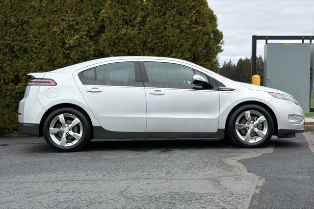 2012 Chevrolet Volt Base