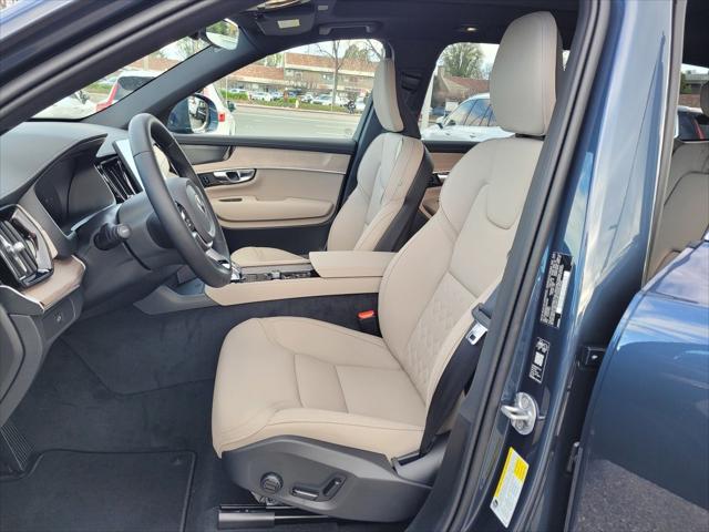 2026 Volvo XC90 Plus, B6 AWD Gas (mild hybrid), Gasoline, Bright, 7 Seats