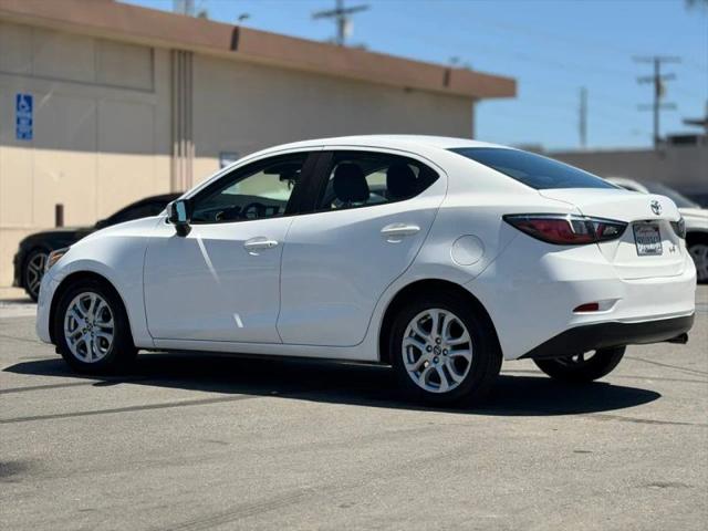2017 Toyota Yaris iA Base