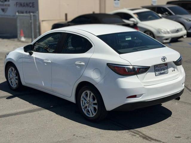 2017 Toyota Yaris iA Base