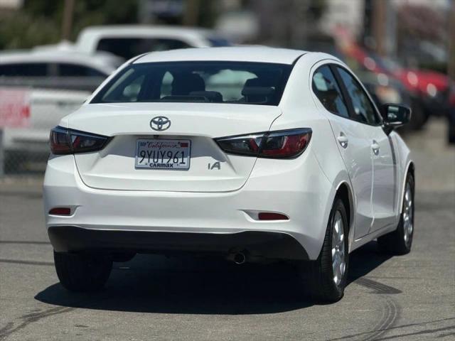 2017 Toyota Yaris iA Base
