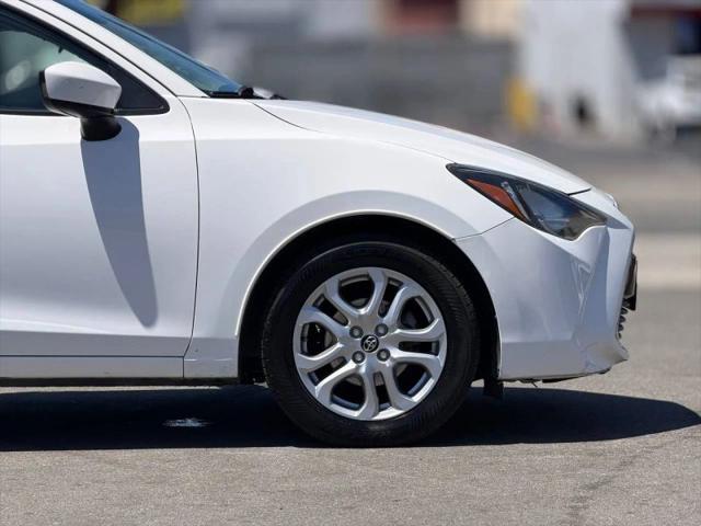 2017 Toyota Yaris iA Base