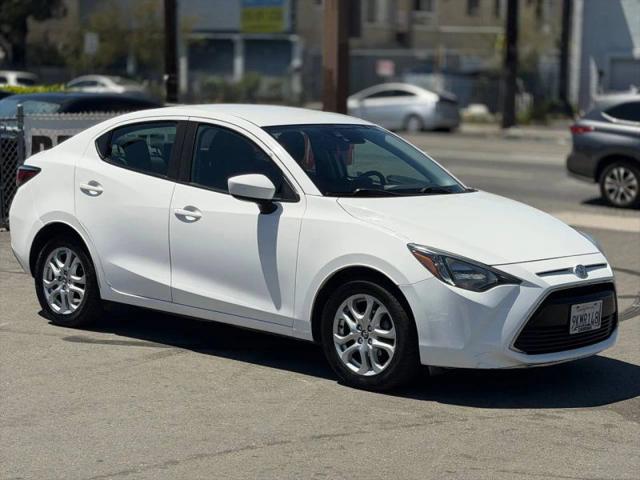 2017 Toyota Yaris iA Base