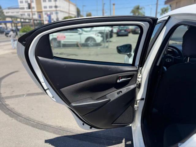 2017 Toyota Yaris iA Base