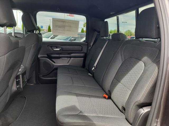 2026 Ram 1500 Express Crew Cab 4x4 5'7" Box