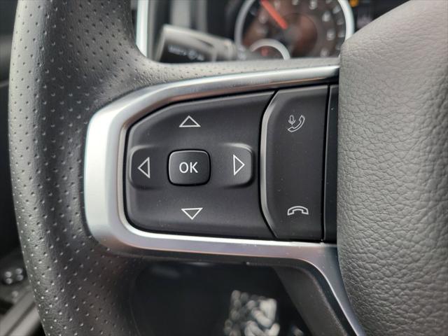 2026 Ram 1500 Express Crew Cab 4x4 5'7" Box