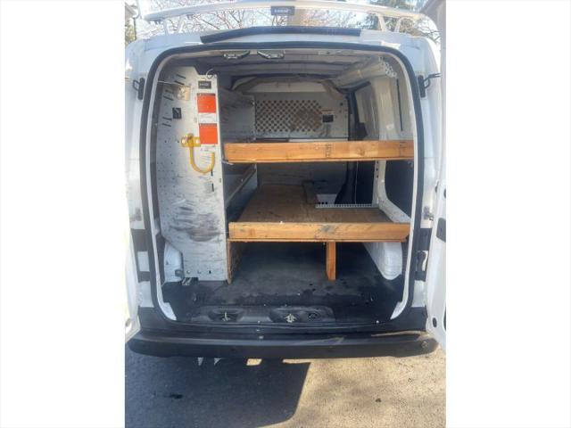 2017 Nissan NV200 S