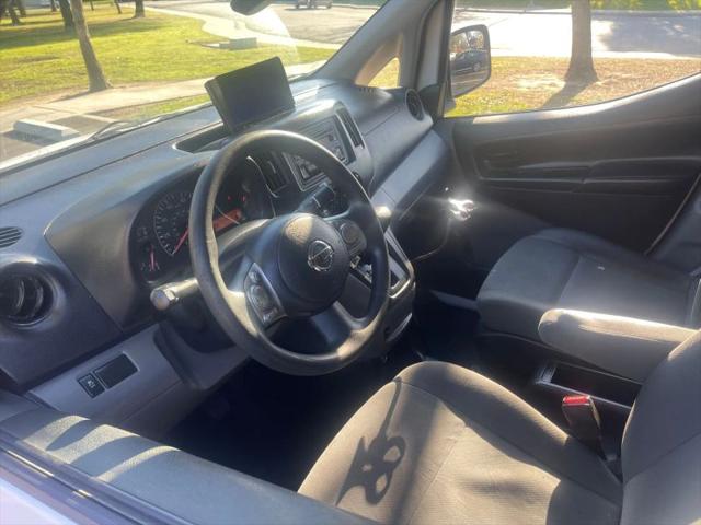 2017 Nissan NV200 S