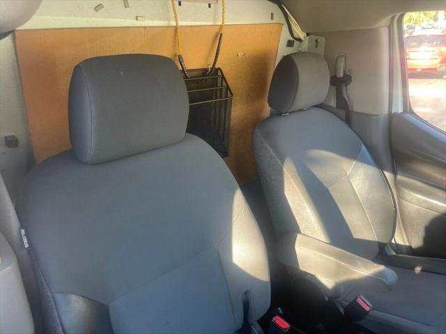 2017 Nissan NV200 S